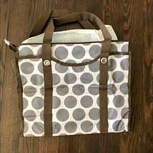 Thirty-one storage tote